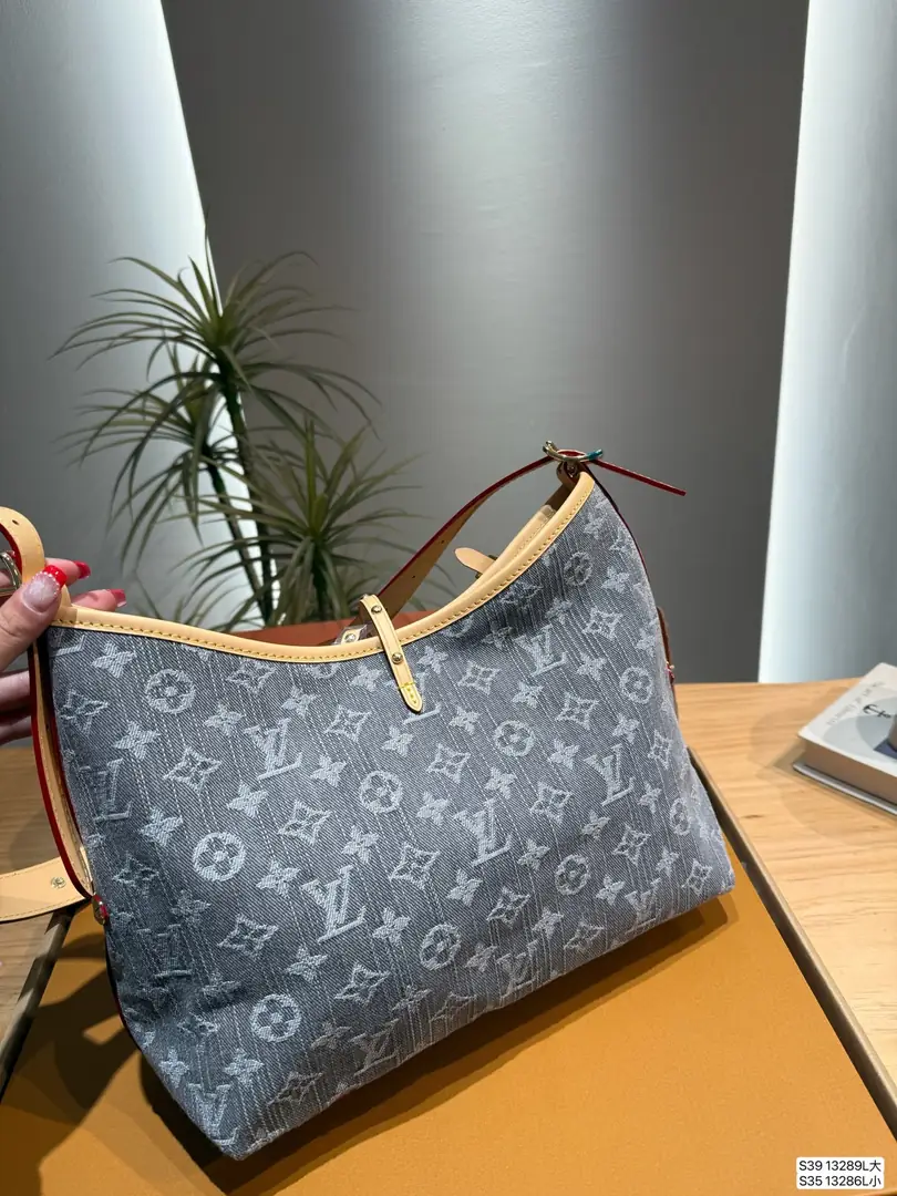 KNG7259 LV 89.99$ gallery