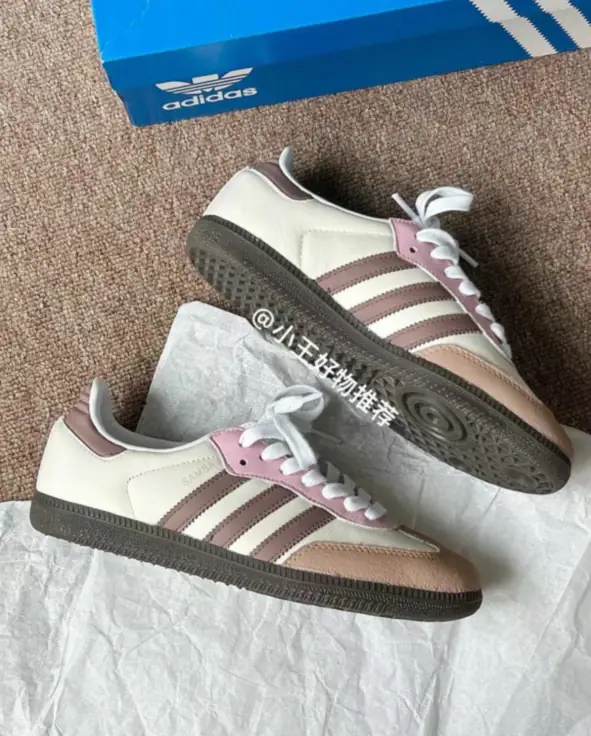 Kng1019 ADIDAS   44.89$ 330 gallery