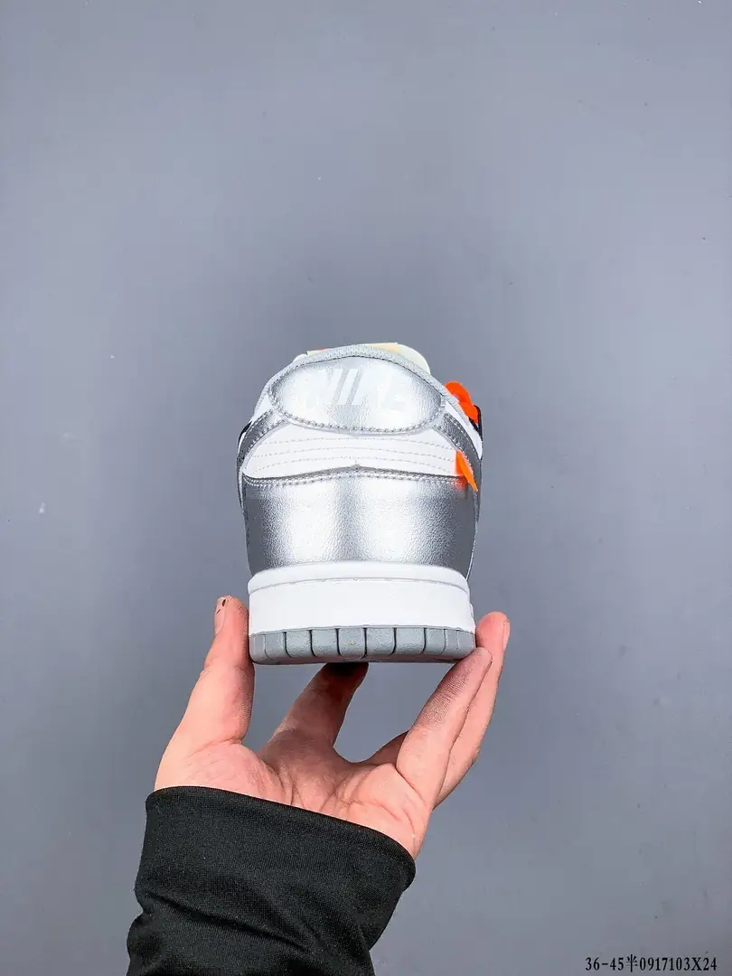 Kng1051  OFF-WHITE x Futura x Nike Dunk  $49 365 gallery