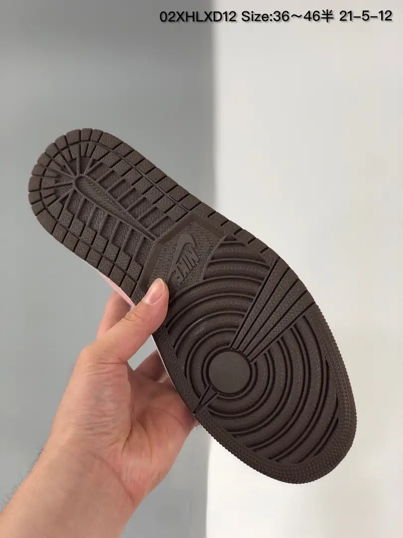 Kng1052  AJ 44.9$  340 gallery