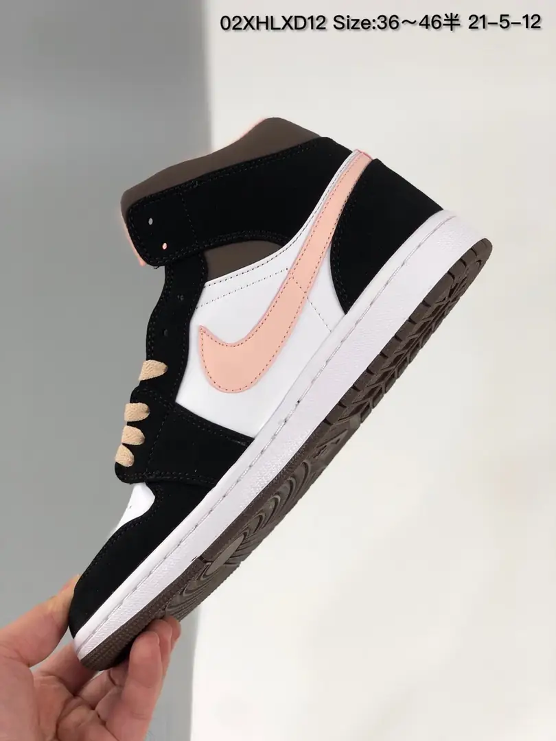 Kng1052  AJ 44.9$  340 gallery