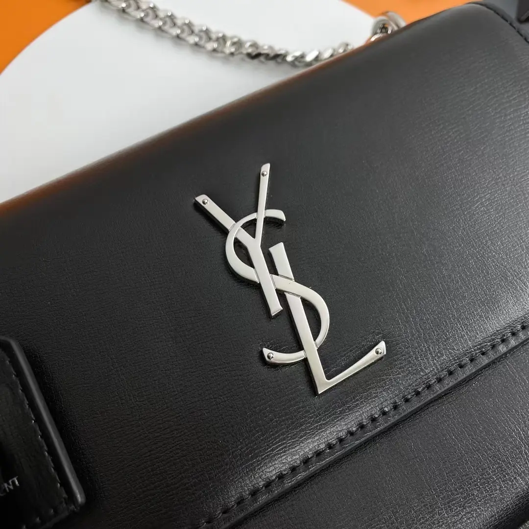 Kng106  YSL+ BOX  330  46$ gallery
