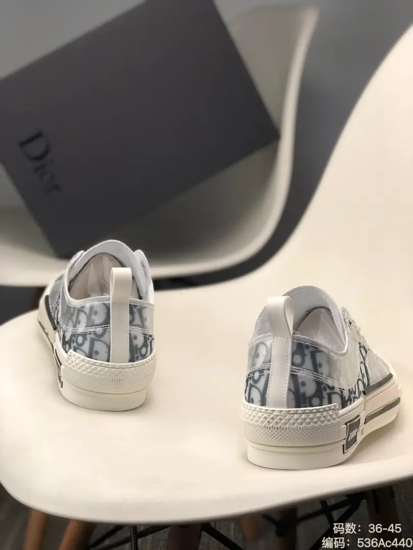 Kng1074  DIOR 5A TOP 360  49.99$ gallery