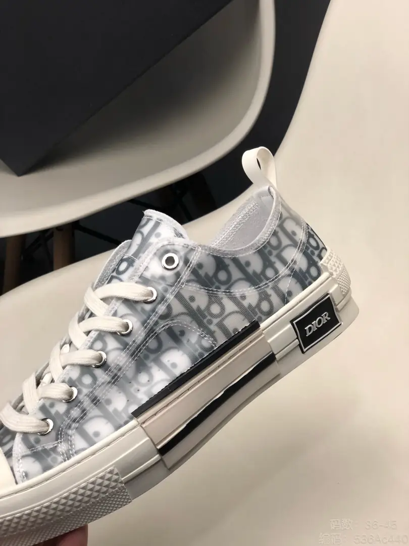 Kng1074  DIOR 5A TOP 360  49.99$ gallery