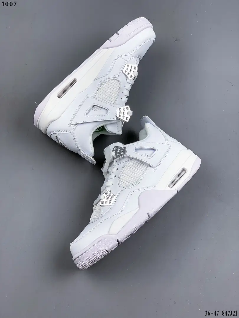 Kng1075  Air Jordan 4  320🤴🏾 44$ gallery
