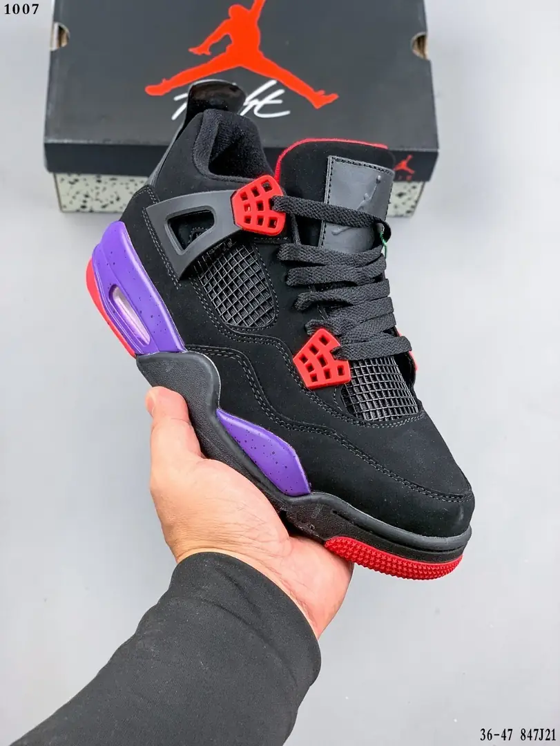 Kng1075  Air Jordan 4  320🤴🏾 44$ gallery