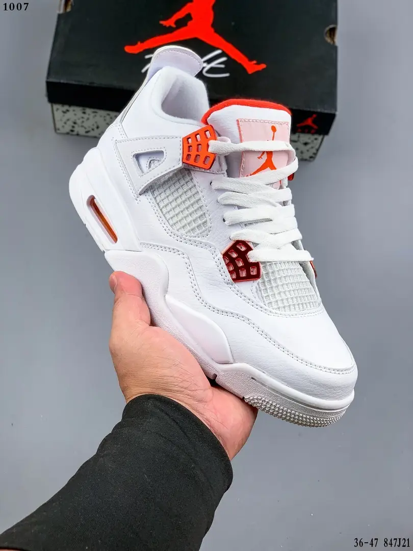 Kng1075  Air Jordan 4  320🤴🏾 44$ gallery