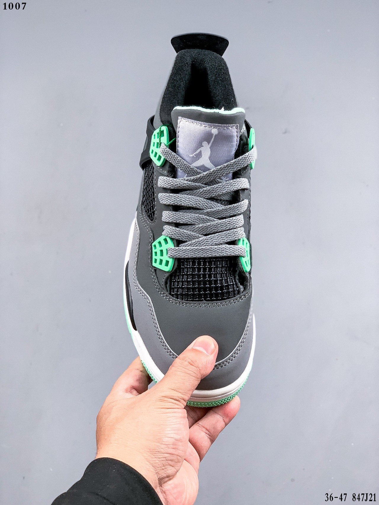 Kng1075  Air Jordan 4  320🤴🏾 44$ gallery