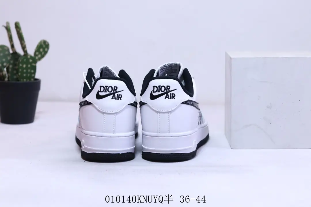 Kng1079  Nike Air Force 1  $46.99  345 gallery