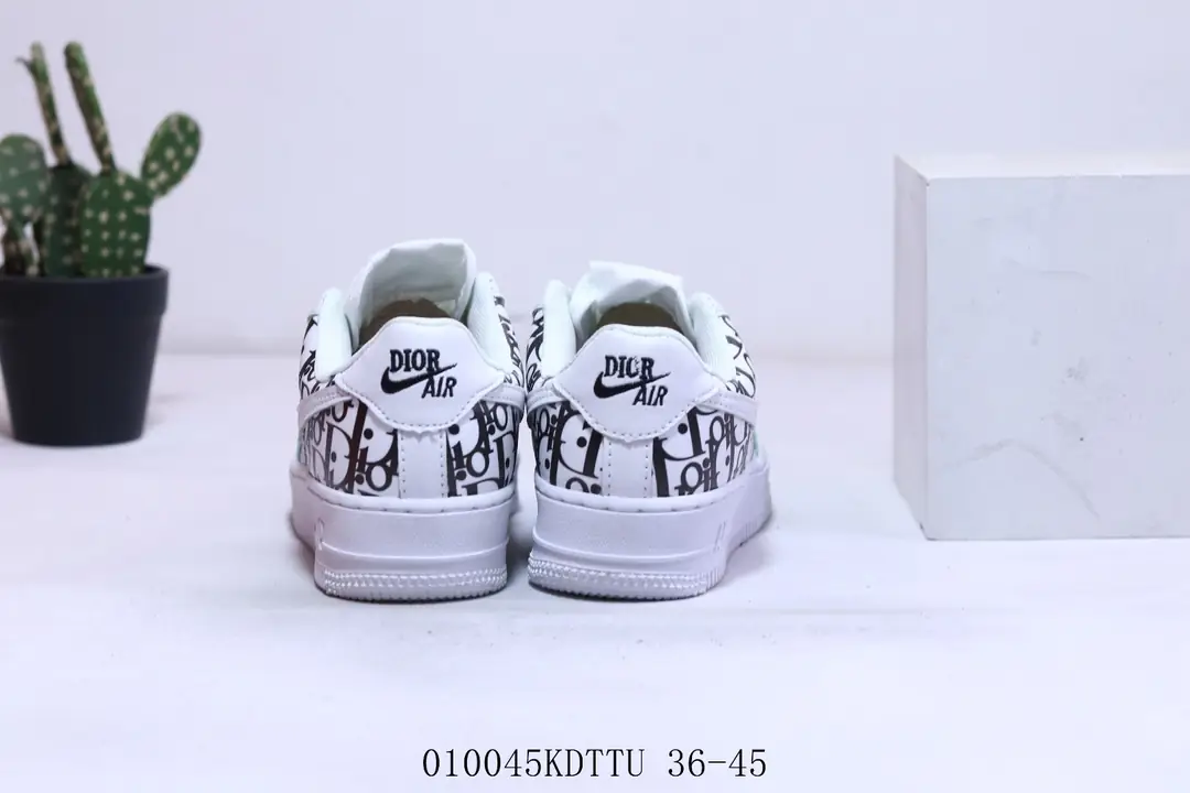 Kng1079  Nike Air Force 1  $46.99  345 gallery