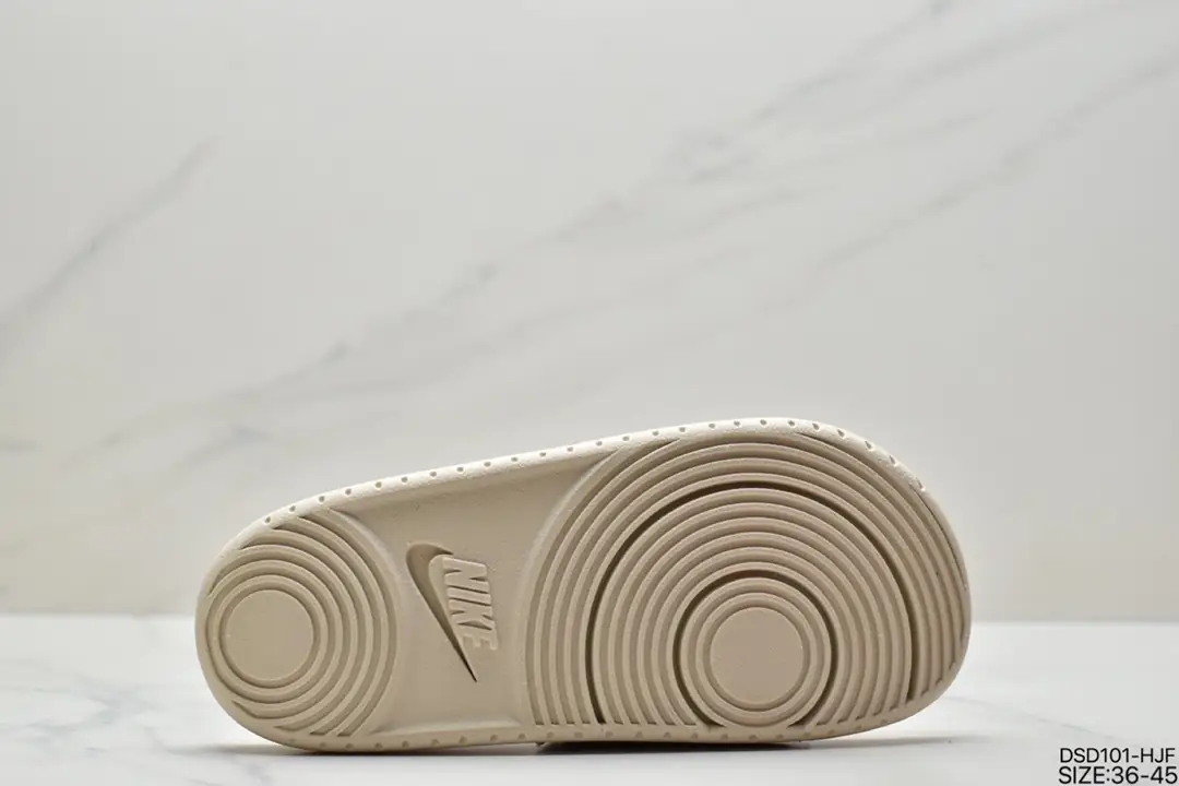 Kng1099   NIKE OFFCOURT  250 32.99$ gallery