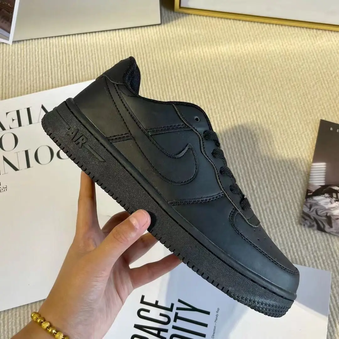 Kng1156  Nike Air Force 1  220🤴🏾 29.99$ gallery