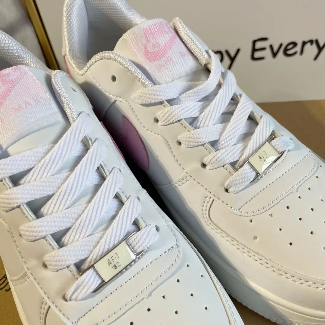 Kng1156  Nike Air Force 1  220🤴🏾 29.99$ gallery