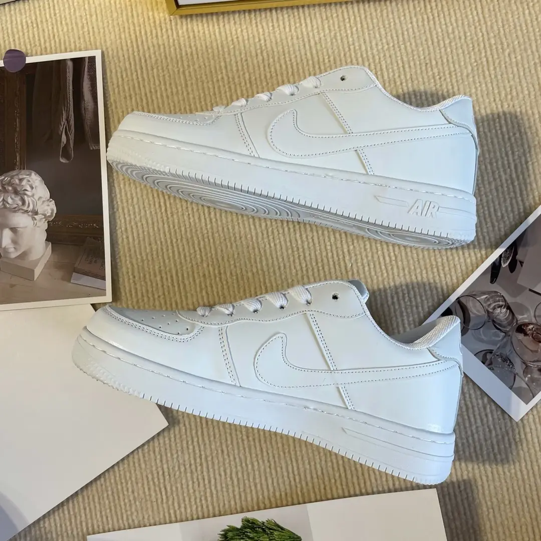 Kng1156  Nike Air Force 1  220🤴🏾 29.99$ gallery