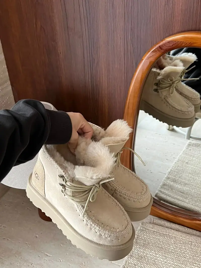 Kng121  UGG 5A+   79.99$  590🤴 gallery