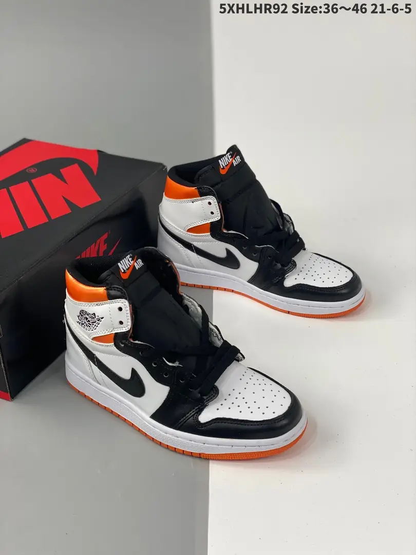 Kng1227  Air Jordan 1  46.8$ 338 gallery