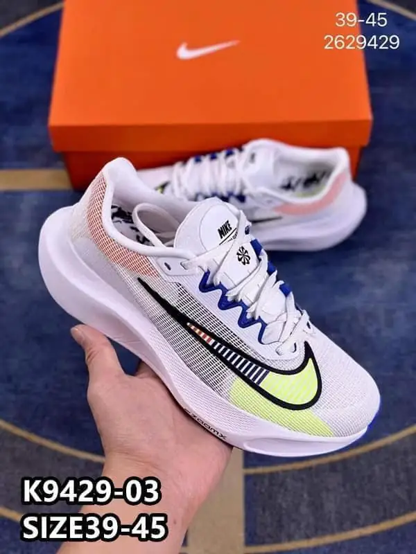 Kng13  NIKE BOOM  325🤴🏾 45$ gallery