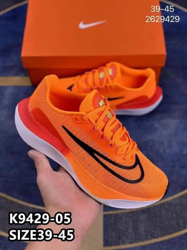 Kng13  NIKE BOOM  325🤴🏾 45$ gallery