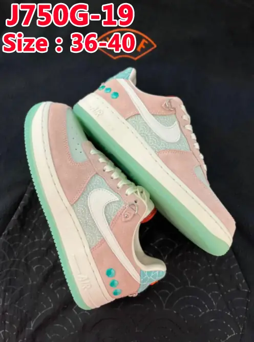 Kng1302 NIKE 5A+  BOX   310🤴🏾  43$ gallery