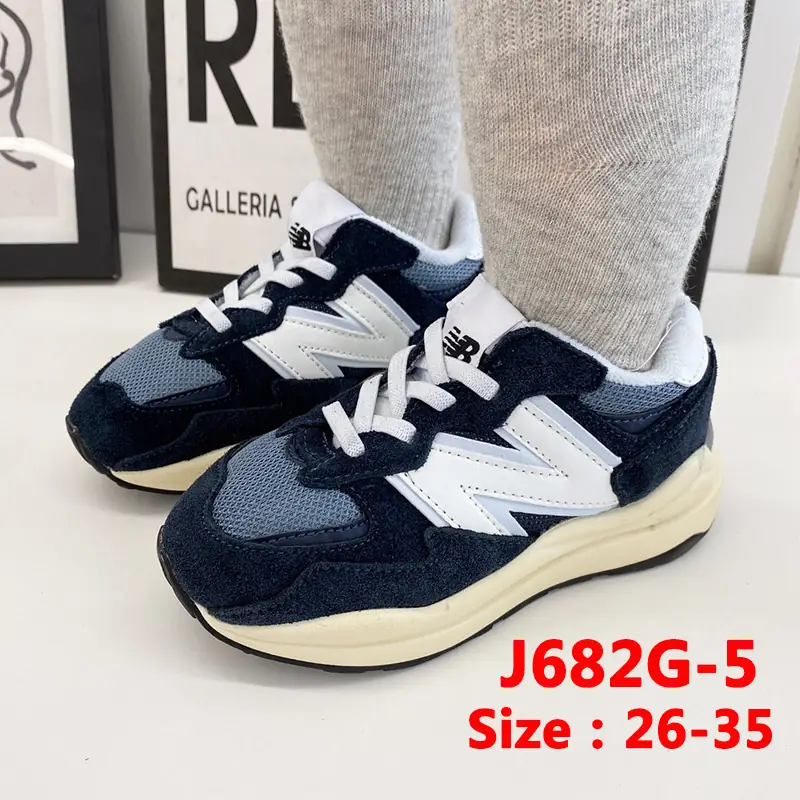 Kng1303  New Balance 5740  36.5$ gallery