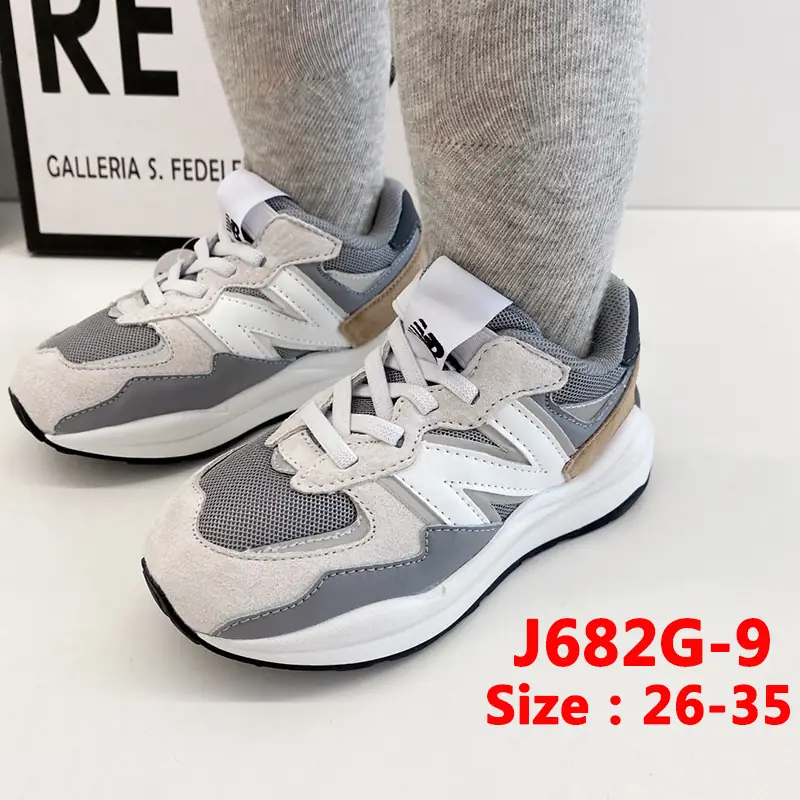 Kng1303  New Balance 5740  36.5$ gallery