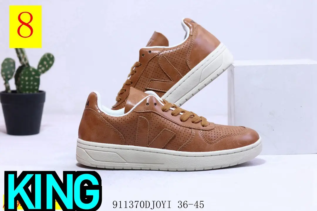 Kng1311 Veja Esplar Leather Low Sneakers 59$ gallery
