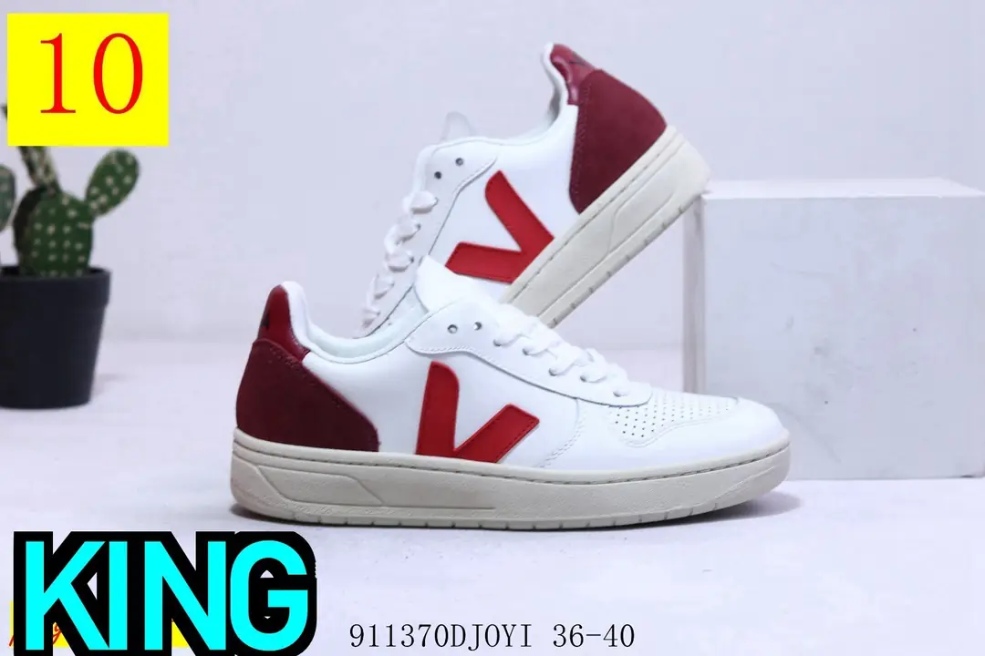 Kng1311 Veja Esplar Leather Low Sneakers 59$ gallery