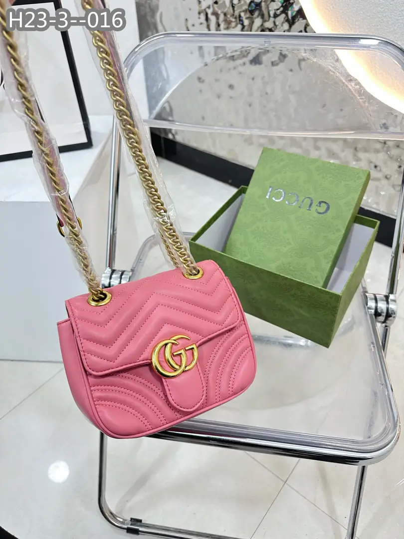 Kng1318    Gucci  5A+ 300🤴🏾 42$ gallery