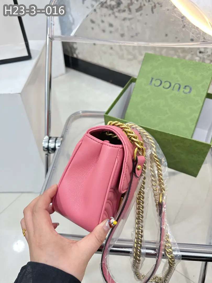 Kng1318    Gucci  5A+ 300🤴🏾 42$ gallery