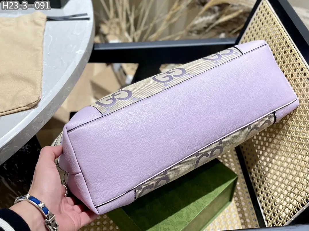 Kng1325  Gucci leather 5A+ 360🤴🏾 50$ gallery