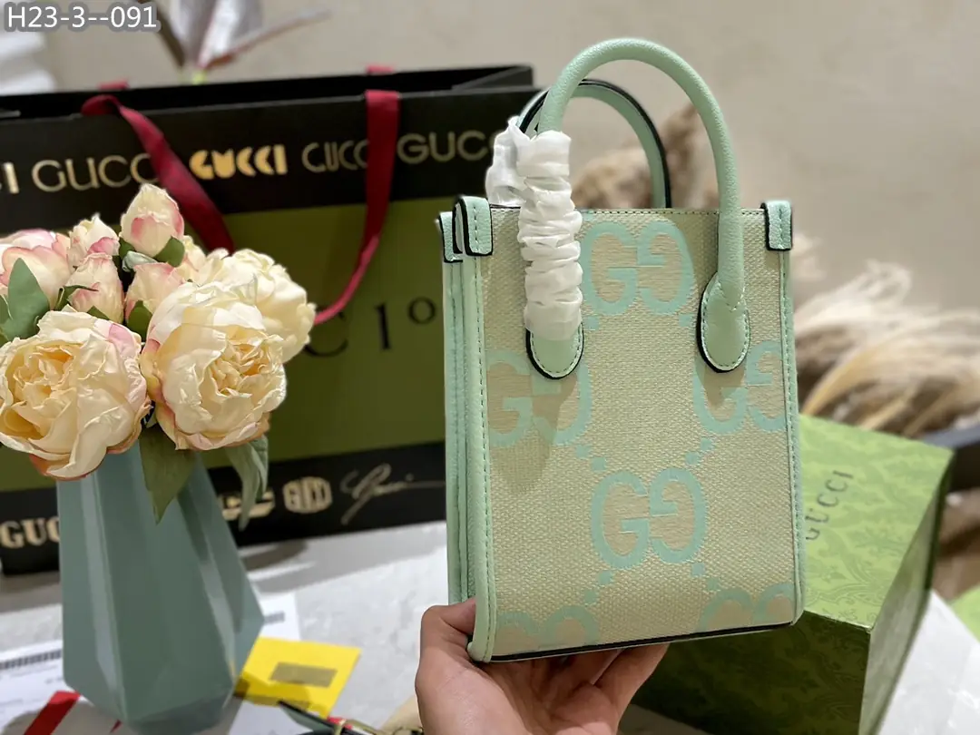 Kng1328   Gucci  280🤴🏾   39$ gallery