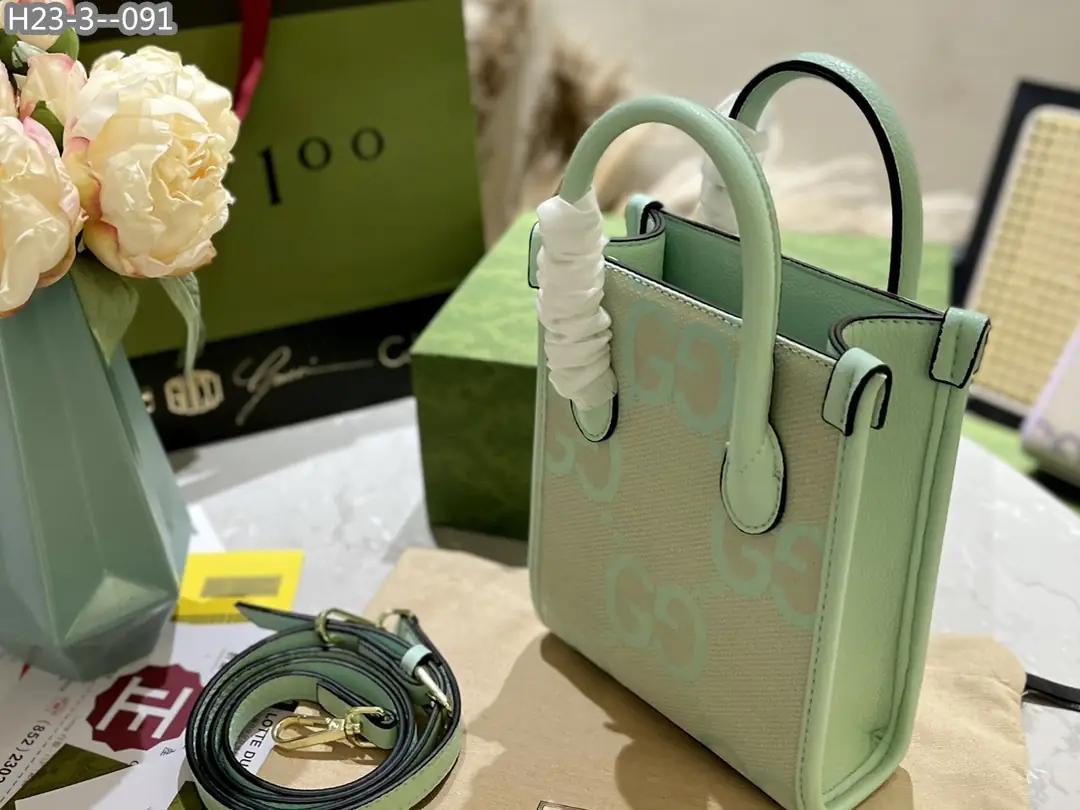 Kng1328   Gucci  280🤴🏾   39$ gallery