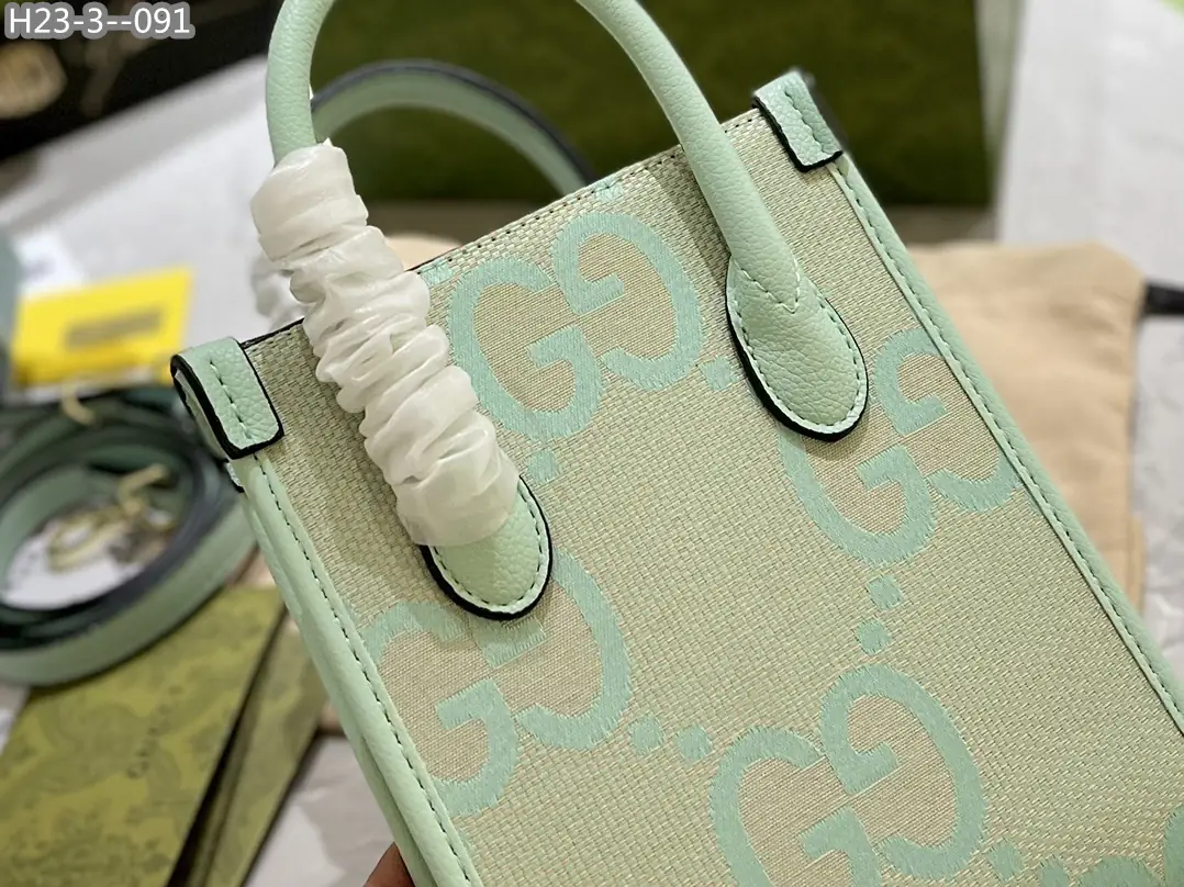 Kng1328   Gucci  280🤴🏾   39$ gallery