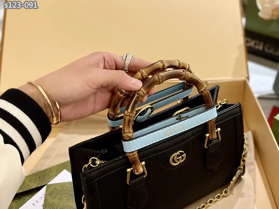 Kng1329   Gucci  + BOX 5A 435🤴🏾 60$ gallery