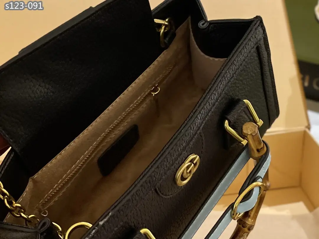 Kng1329   Gucci  + BOX 5A 435🤴🏾 60$ gallery