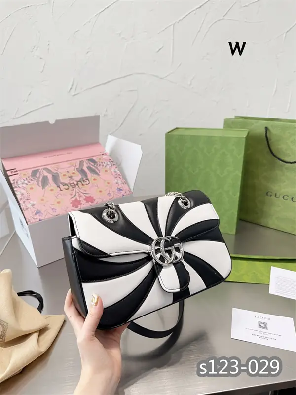 Kng1330    Gucci 4A+ Material: cowhide 350 49$ gallery