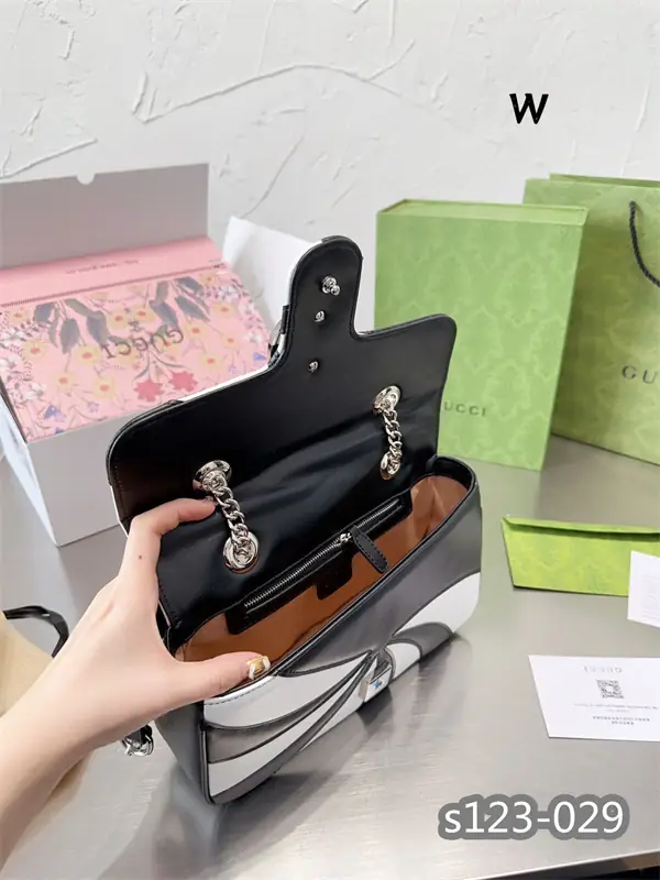 Kng1330    Gucci 4A+ Material: cowhide 350 49$ gallery