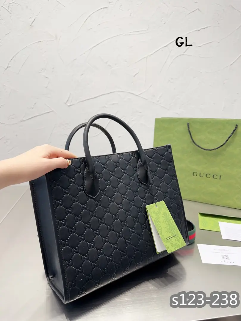 Kng1331   Gucci 425🤴🏾 60$ gallery