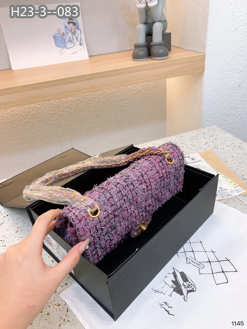 Kng1335   Chanel  5A+  BOX  360🤴🏾 50$ gallery