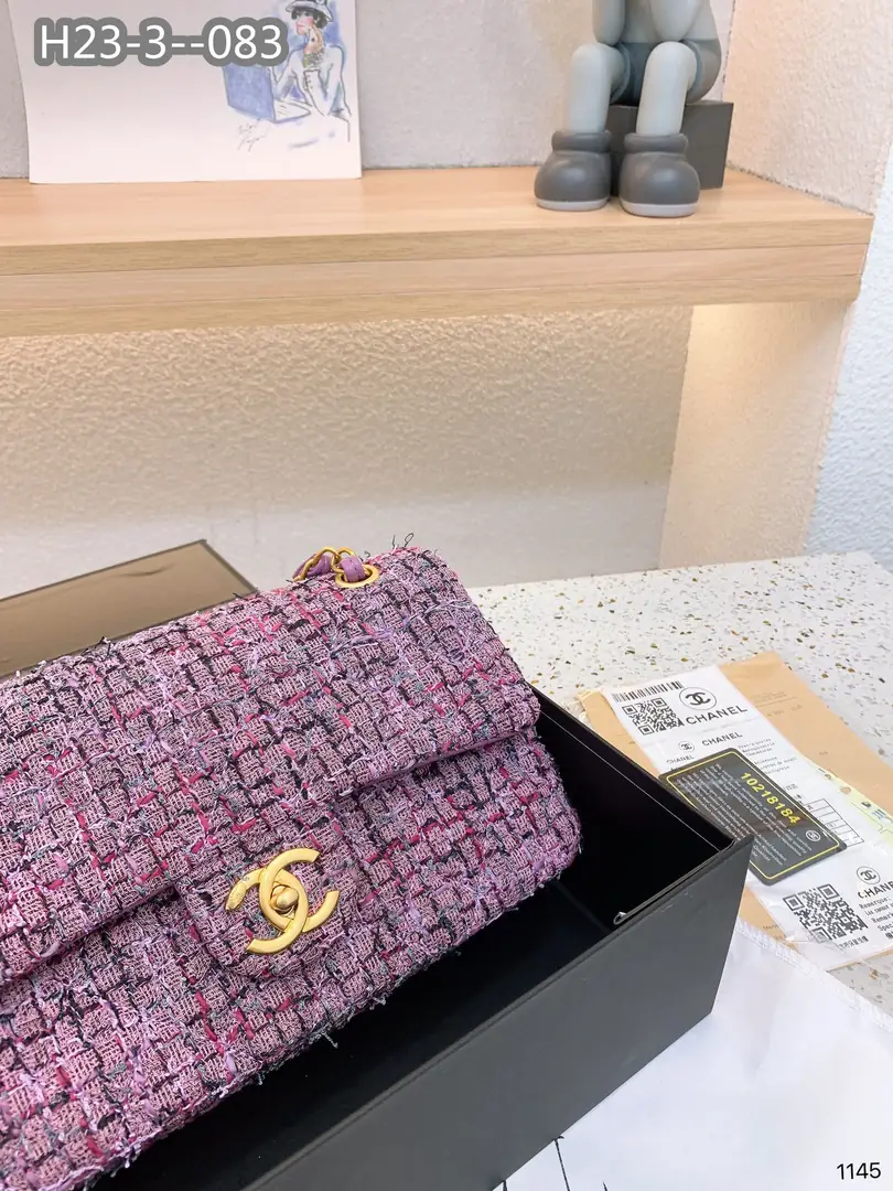 Kng1335   Chanel  5A+  BOX  360🤴🏾 50$ gallery