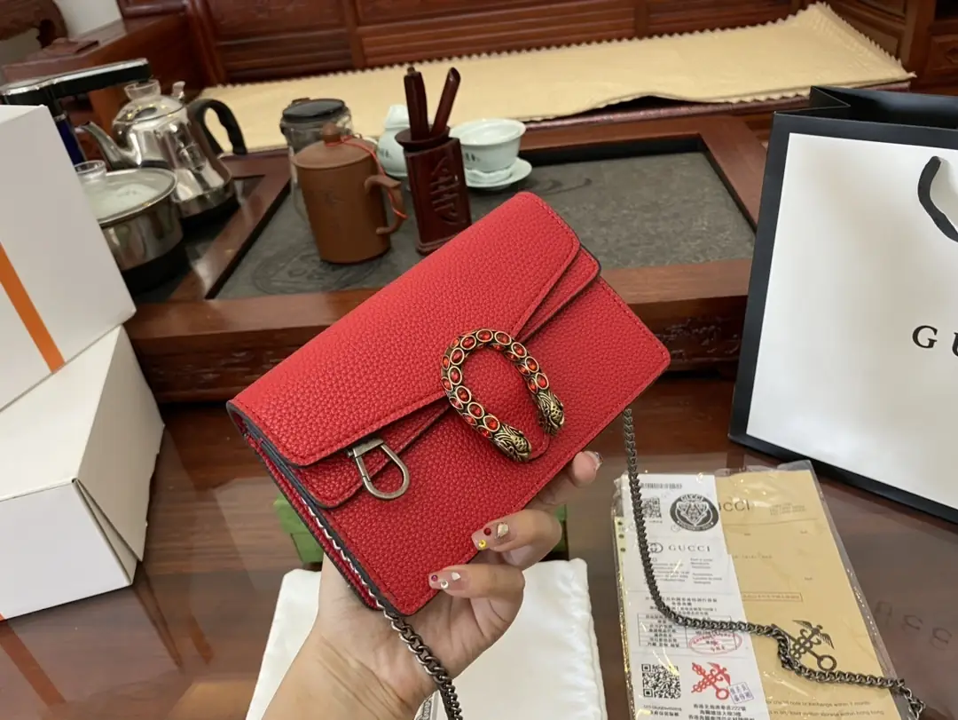 Kng1338    Gucci TOP 5A 290🤴🏾 40$ gallery