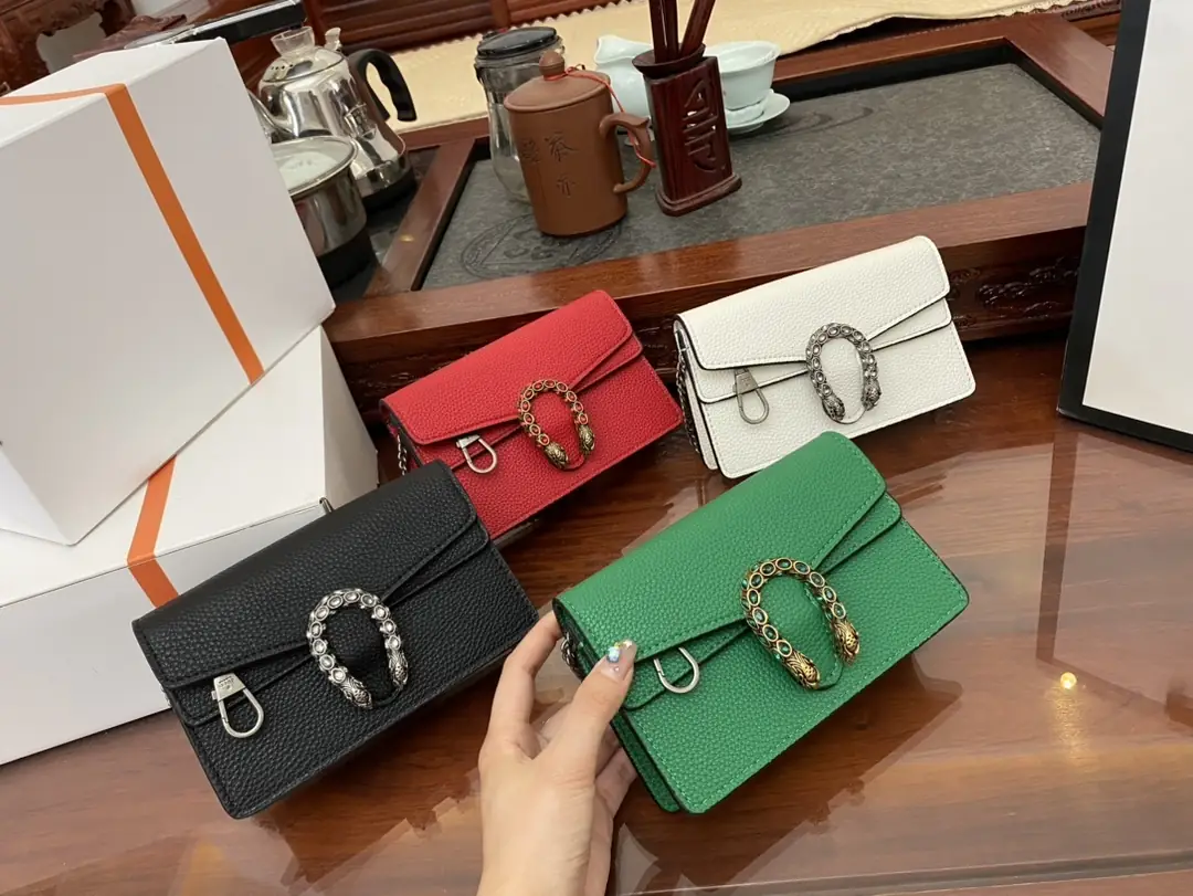 Kng1338    Gucci TOP 5A 290🤴🏾 40$ gallery