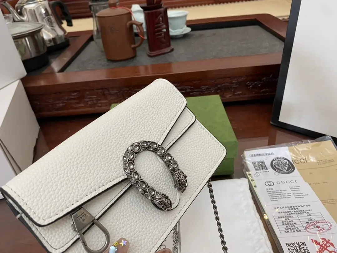 Kng1338    Gucci TOP 5A 290🤴🏾 40$ gallery