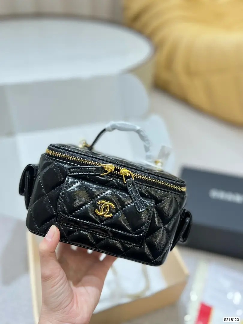 Kng1349   Chanel 5A+ BOX 360🤴🏾 50$ gallery