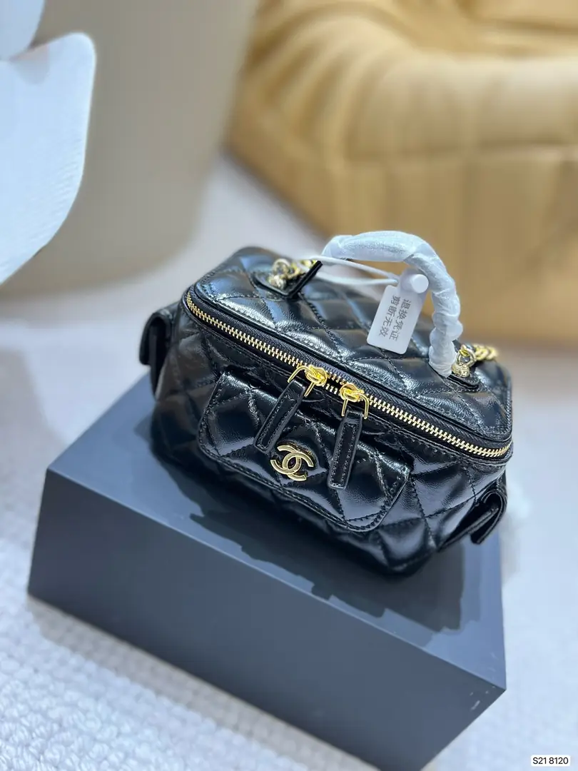 Kng1349   Chanel 5A+ BOX 360🤴🏾 50$ gallery