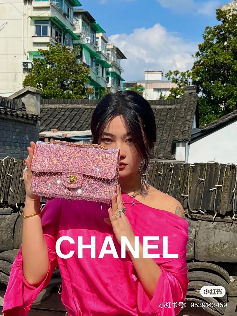 Kng1350   Chanel 4A 360🤴🏾 49.99$ gallery