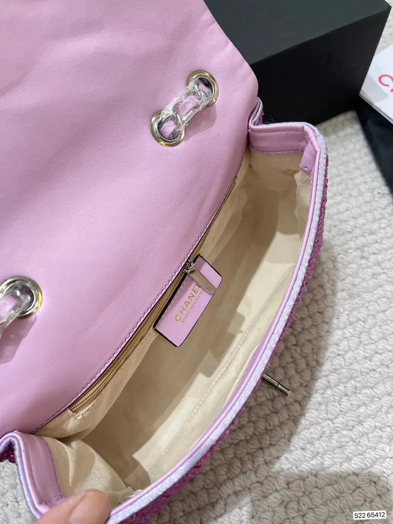 Kng1350   Chanel 4A 360🤴🏾 49.99$ gallery