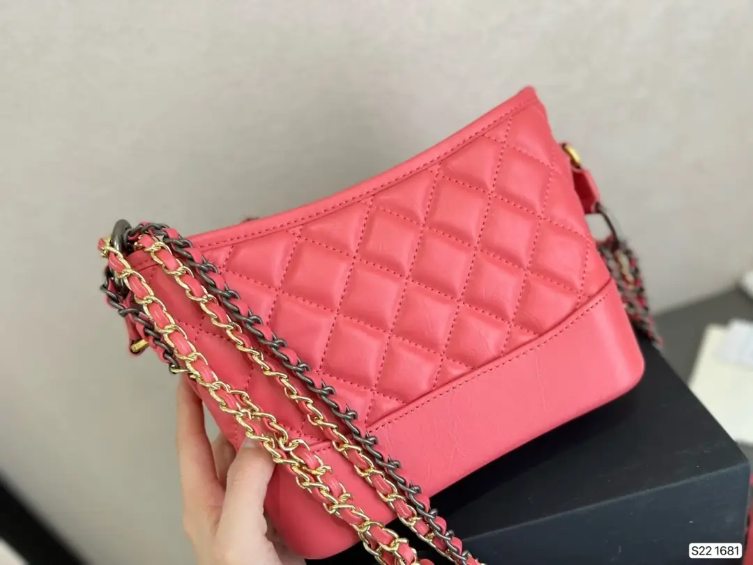 Kng1351   Chanel 360🤴🏾 50$ gallery