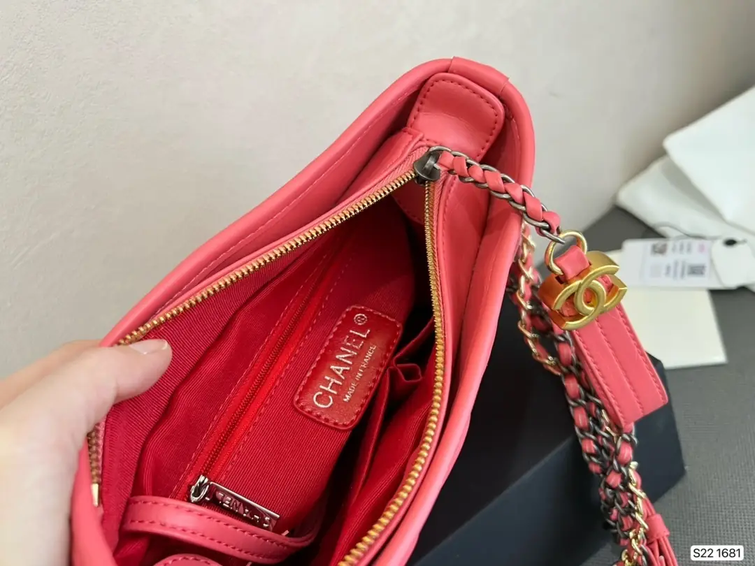 Kng1351   Chanel 360🤴🏾 50$ gallery