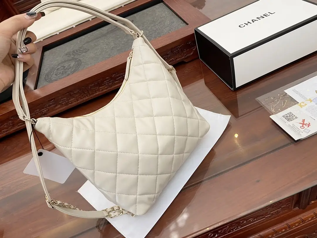 Kng1354  Chanel 5A 58$ gallery